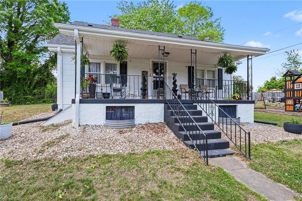 Property Photo:  308 Stone Street  NC 27048 