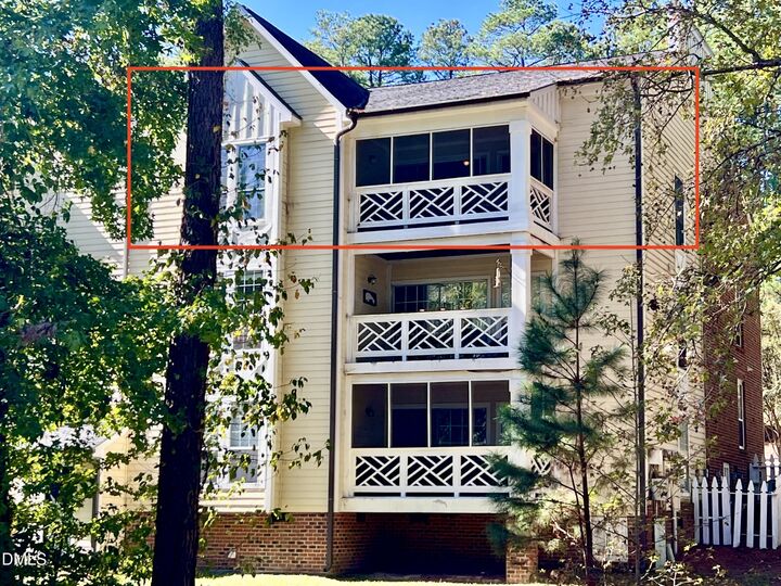 Property Photo:  1010 Kingswood Drive G  NC 27517 