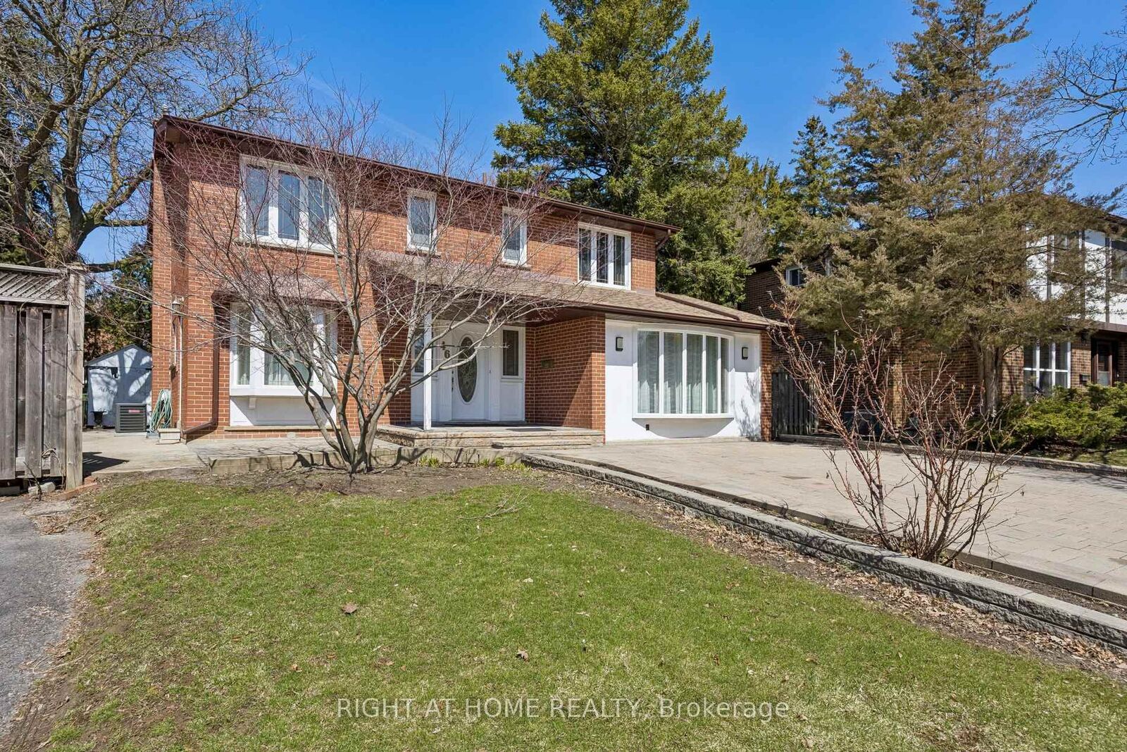 Property Photo:  46 Tidefall Drive  ON M1W 1J2 
