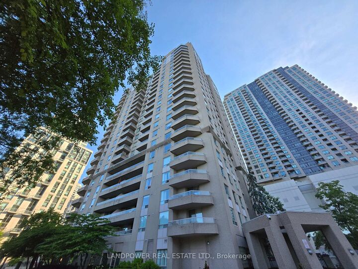 18 Hillcrest Avenue 2110 — photo 1
