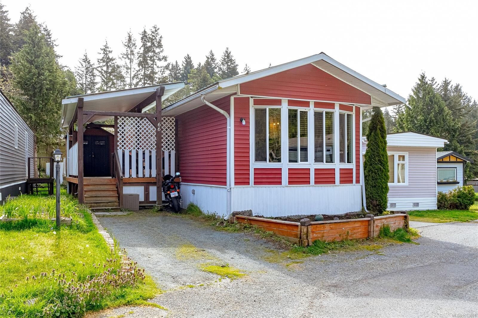 Property Photo: 2785 Wallbank Rd #66 BC V0R 2W0