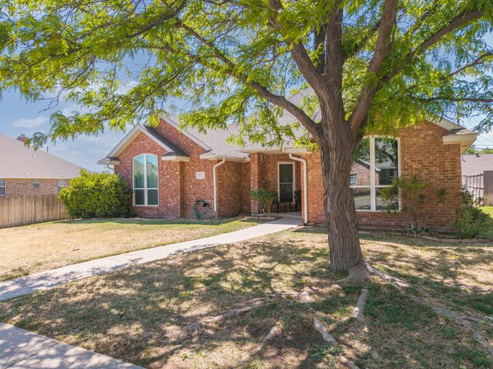 Property Photo:  5819 Notre Dame Drive  TX 79109 