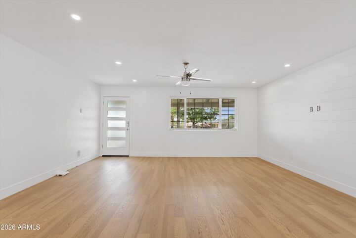 Property Photo:  8515 N 13th Place  AZ 85020 