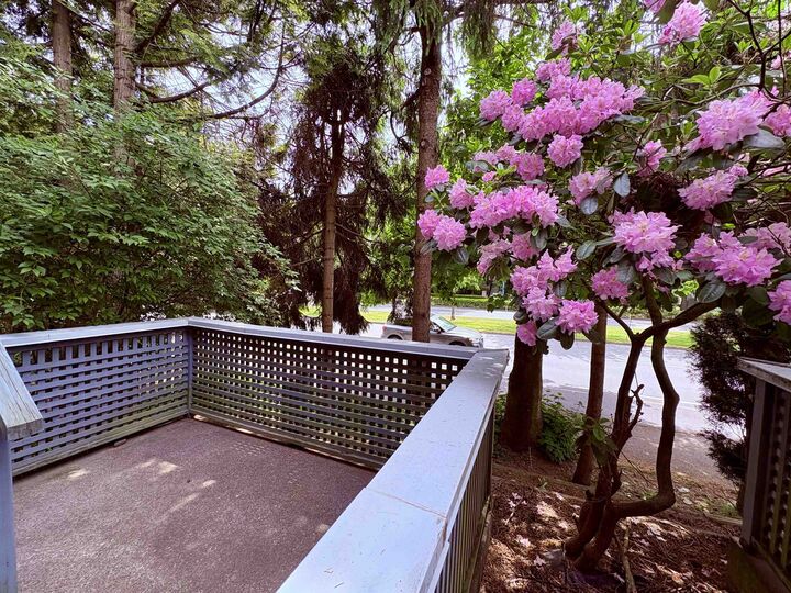 Property Photo: 8500 Anderson Road 10 BC V6Y 1S6