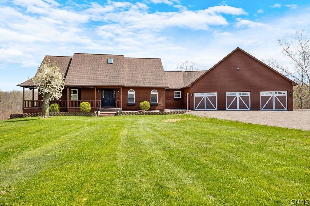 Property Photo: 8836 Bridgeport Kirkville Road NY 13082