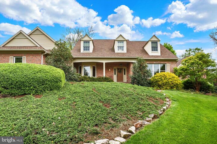 Property Photo:  126 Foxfire Lane  PA 17339 