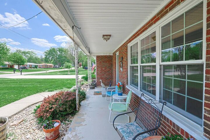 Property Photo:  113 Lynnview Drive  OH 45040 