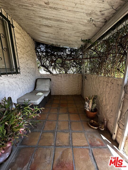 Property Photo:  863 Commonwealth Ave  CA 90291 