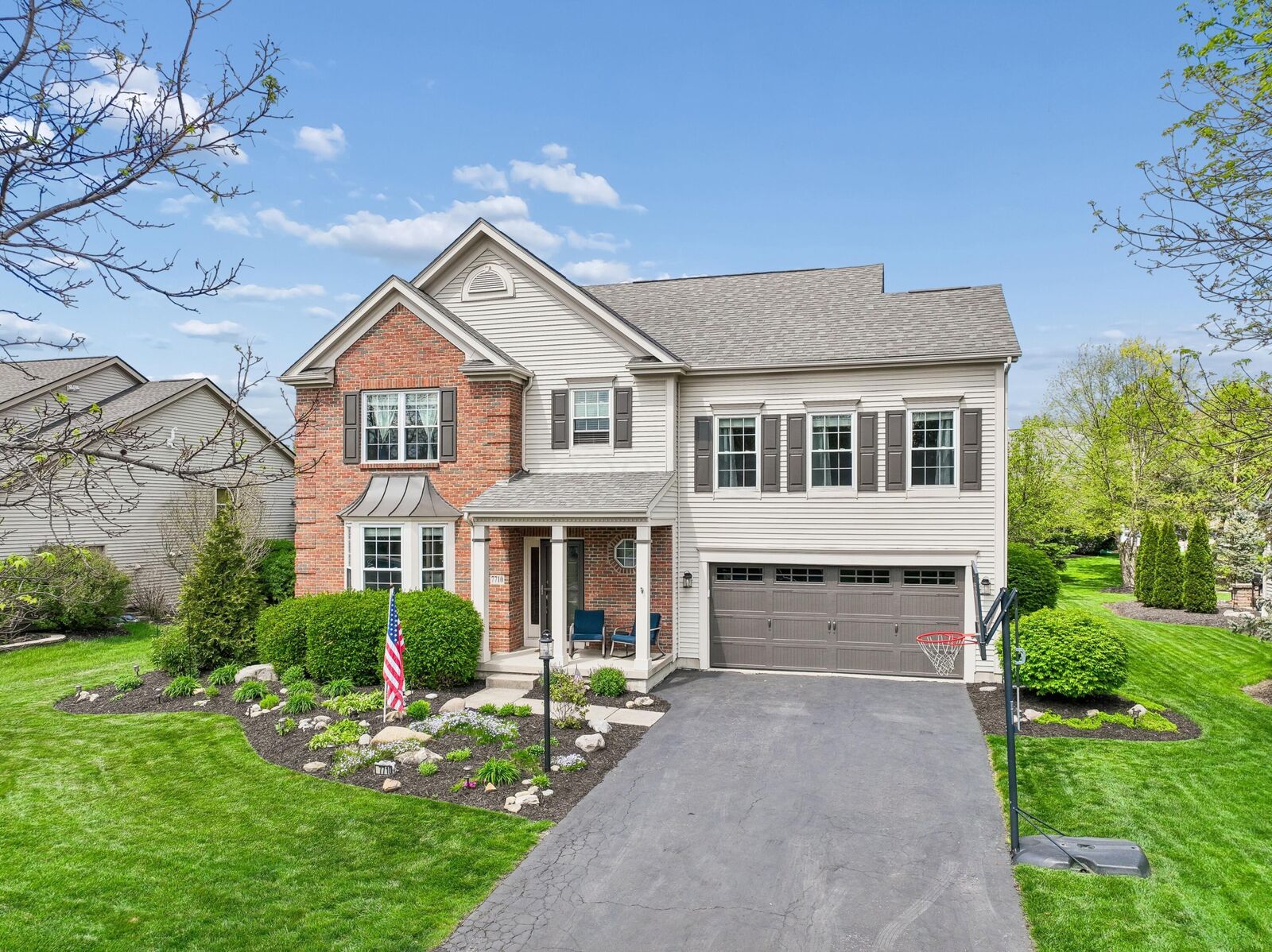 Property Photo: 7710 Tullymore Drive OH 43016