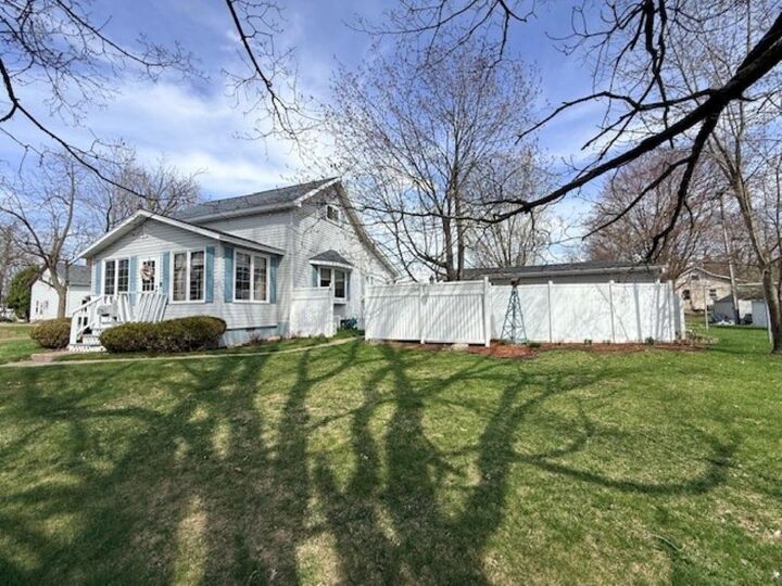 Property Photo:  311 Pier Street  WI 54452 