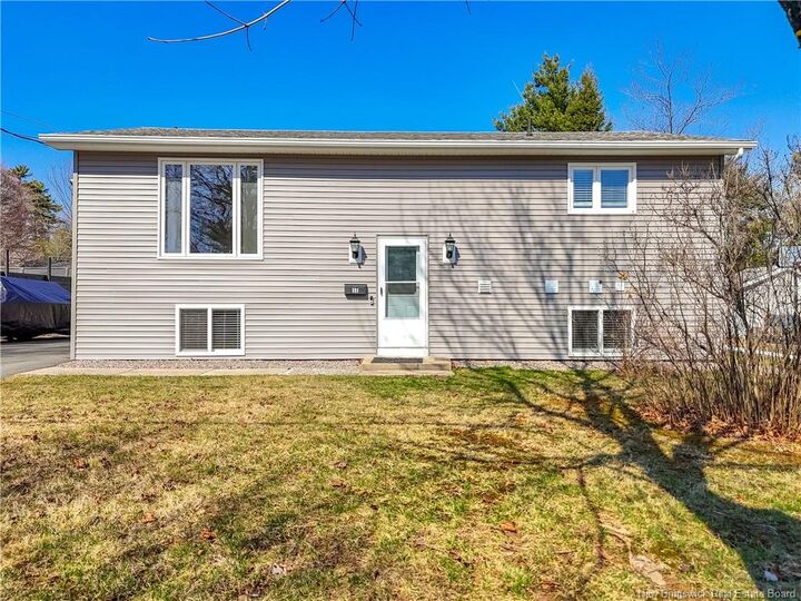 Photo de la propriété:  12 Lapointe Street  NB E3A 4Y5 