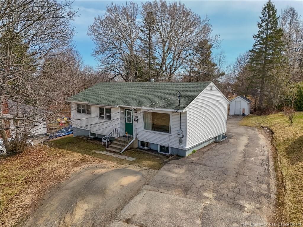 Photo de la propriété:  774 Reid Street  NB E3B 3V9 
