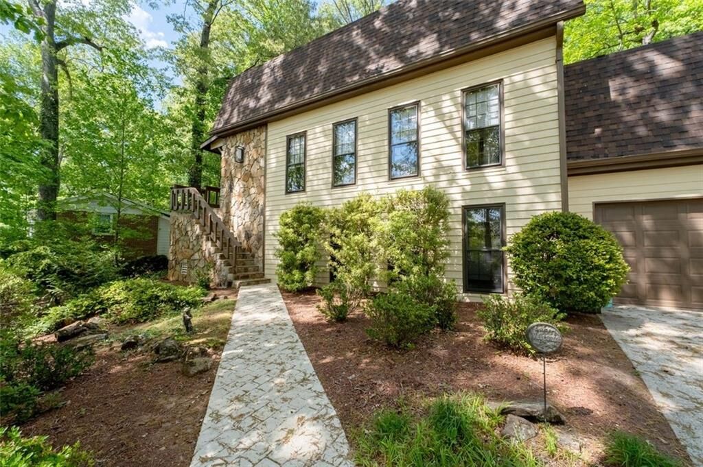 Property Photo:  395 Nottingham Drive  GA 30066 