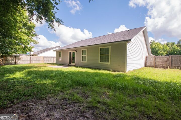 Property Photo: 118 Hydrangea Road GA 31548