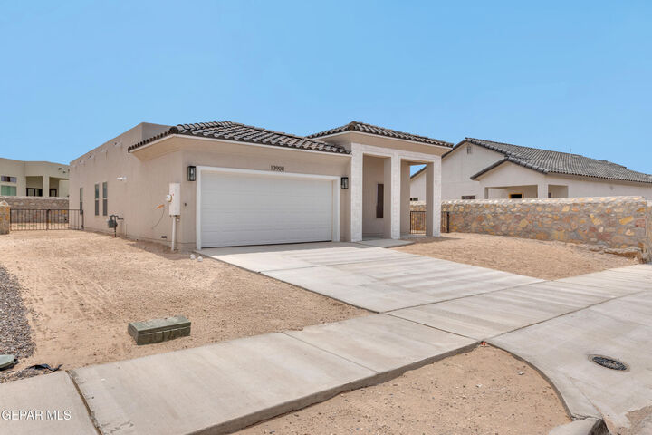 Property Photo:  13944 Paseo Alegre Avenue  TX 79928 