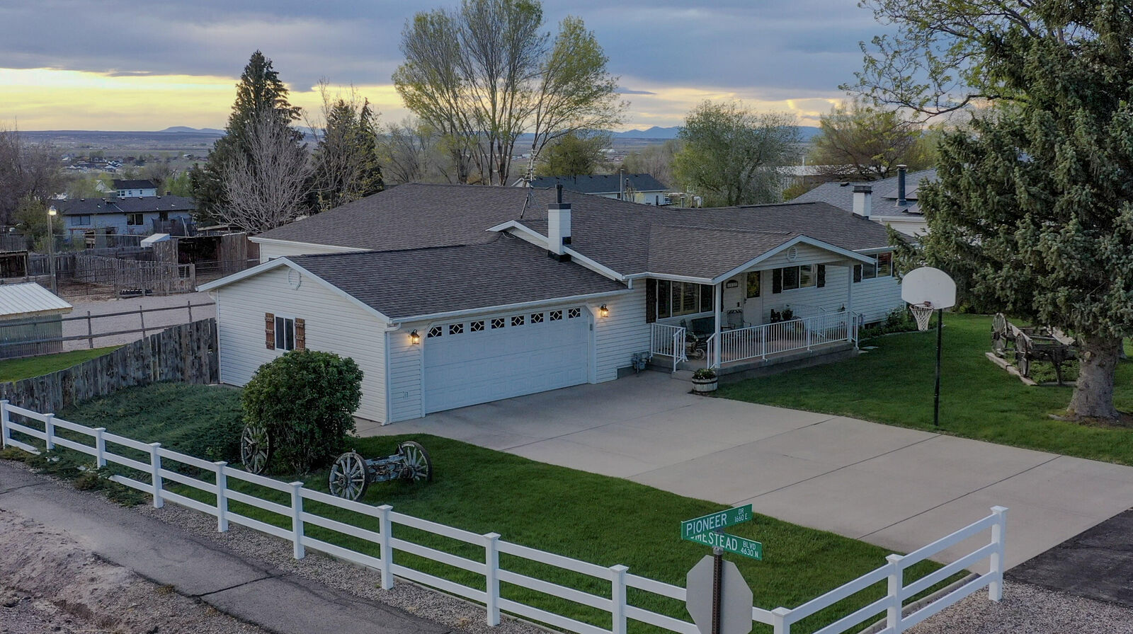 Property Photo:  4637 N Pioneer Dr  UT 84721 