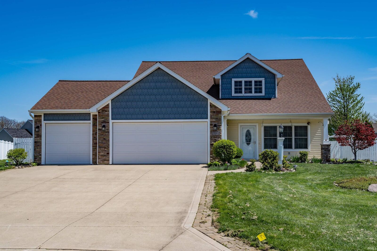 Property Photo:  13084 Claret Court  IN 46845-8641 