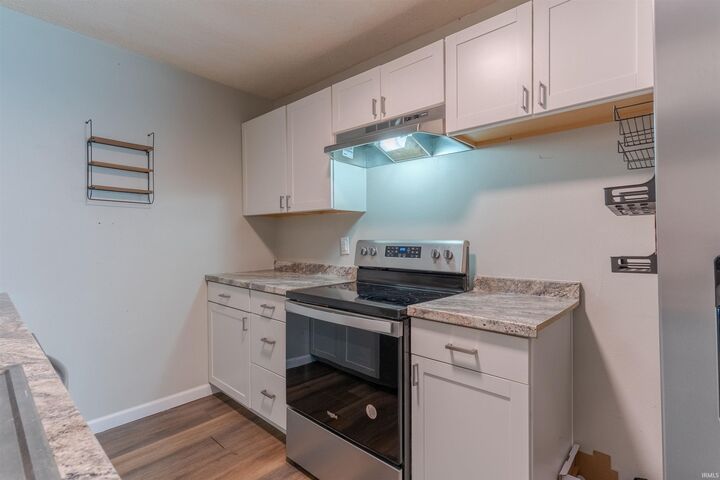 Property Photo:  3014 Sweetser Avenue  IN 47714-4047 