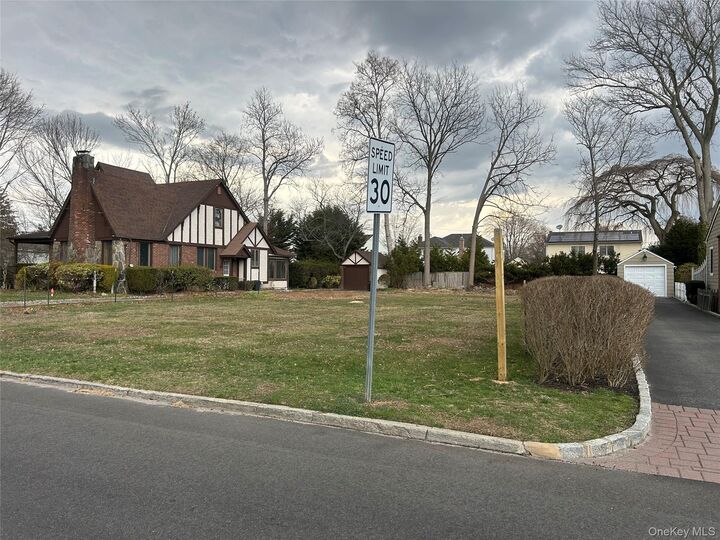 Property Photo:  Sunset Road  NY 11706 