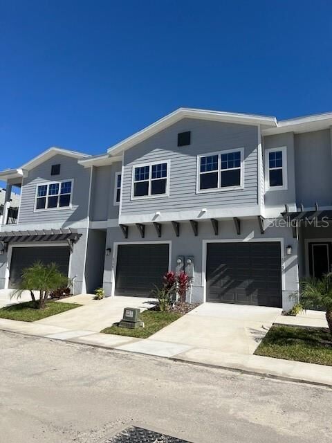 Property Photo:  5735 Desert Rose Place  FL 33615 