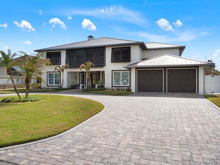 Property Photo: 1214 Commodore Drive FL 32168