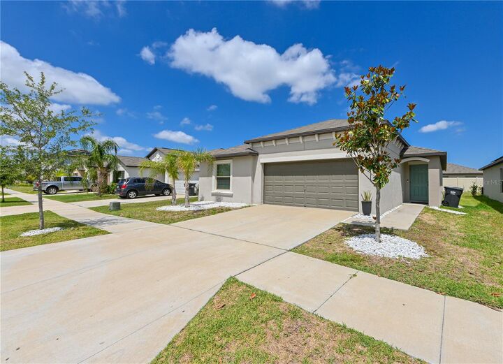 Property Photo: 4424 Eternal Prince Drive FL 33573