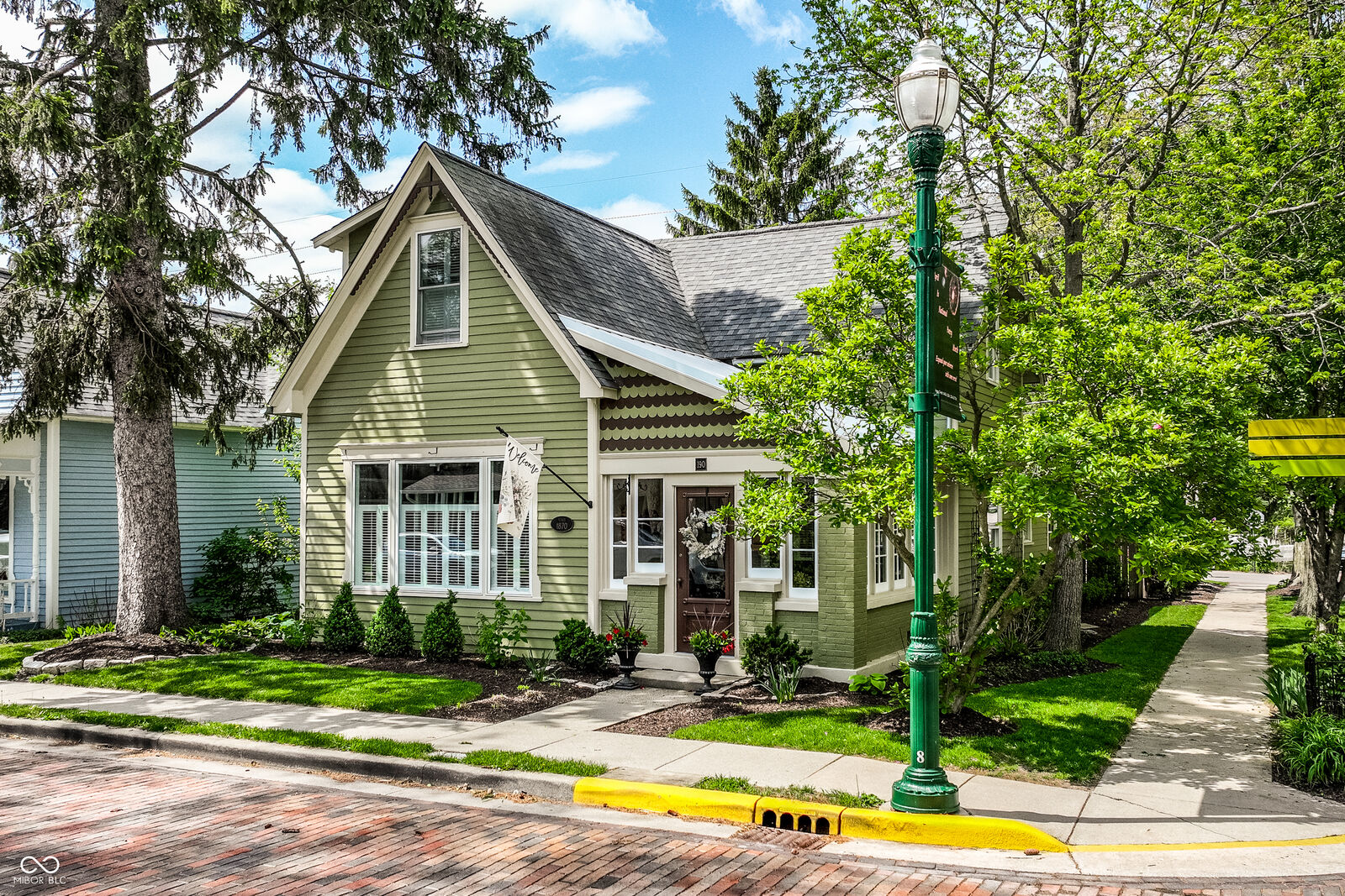 Property Photo:  190 N Main Street  IN 46077 