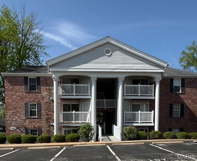 Property Photo:  1942 Marine Terrace Drive G  MO 63146 