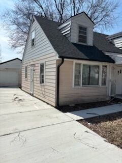 Property Photo: 1908 W Pearl Avenue IL 61103