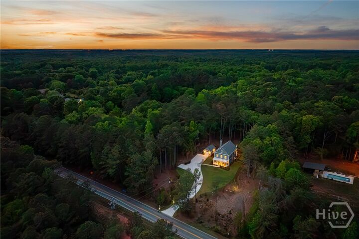 Property Photo:  4085 Barnett Shoals Road  GA 30605 