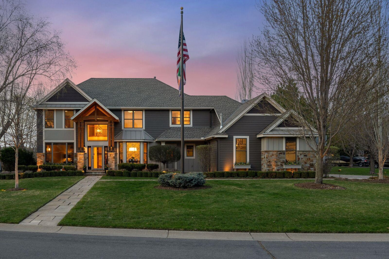 Property Photo:  26950 Marsh Pointe Court  MN 55331 