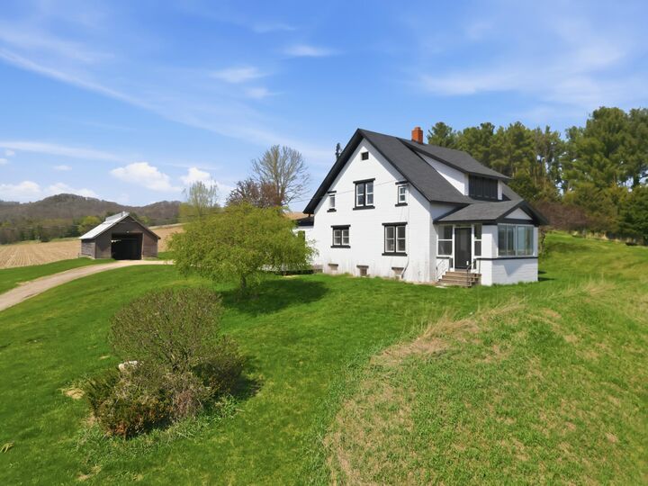 Property Photo:  N19027 County Road F  WI 54661 