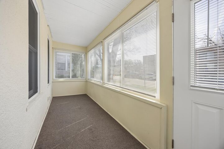 Property Photo:  1351 Ames Avenue  MN 55106 