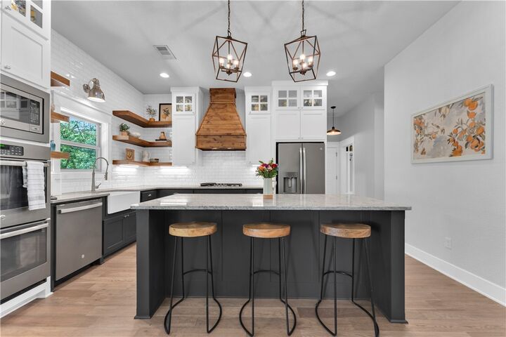 Property Photo:  4205 Rainbow Farm Road  AR 72713 