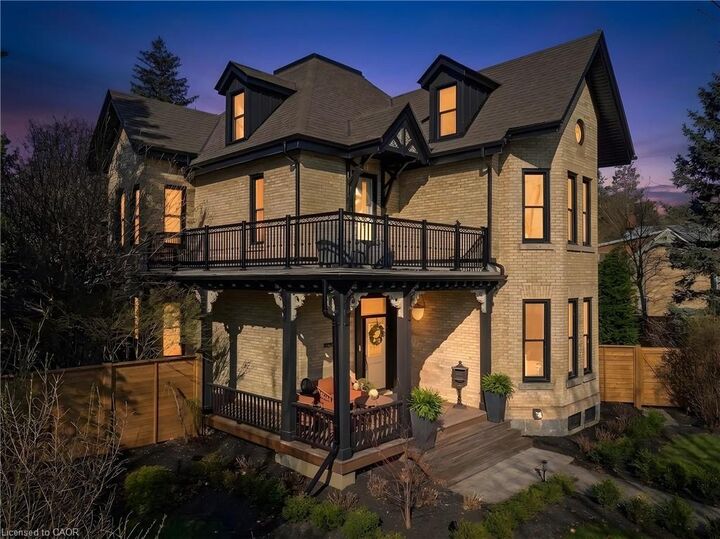 Property Photo:  24 Park Avenue  ON N1S 2S2 