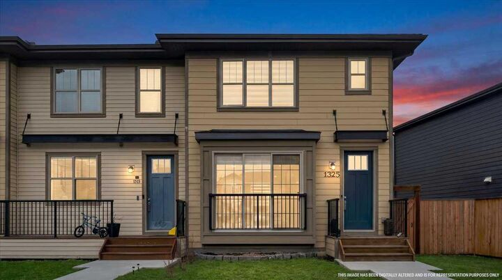 1325 Walden Drive SE — photo 1