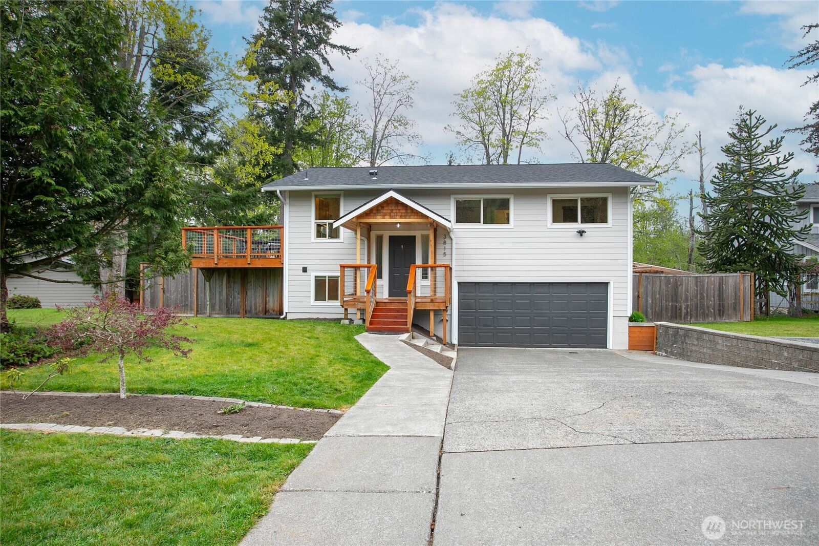 Property Photo:  3815  Cindy Lane  WA 98226 