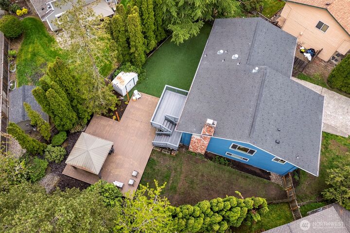 Property Photo: 15812 NE 106th Street WA 98052