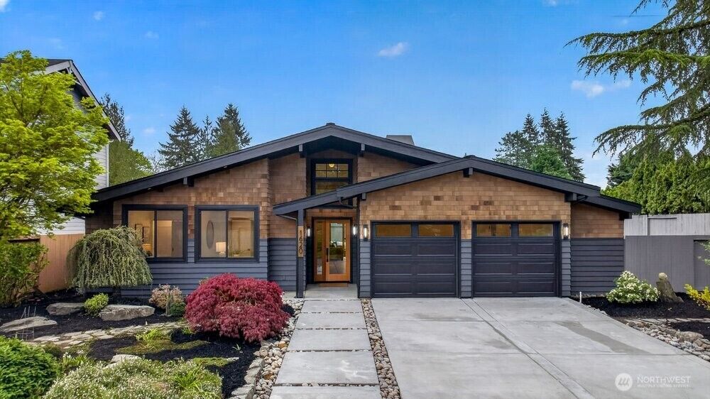 Property Photo:  1620  171st Avenue NE  WA 98008 