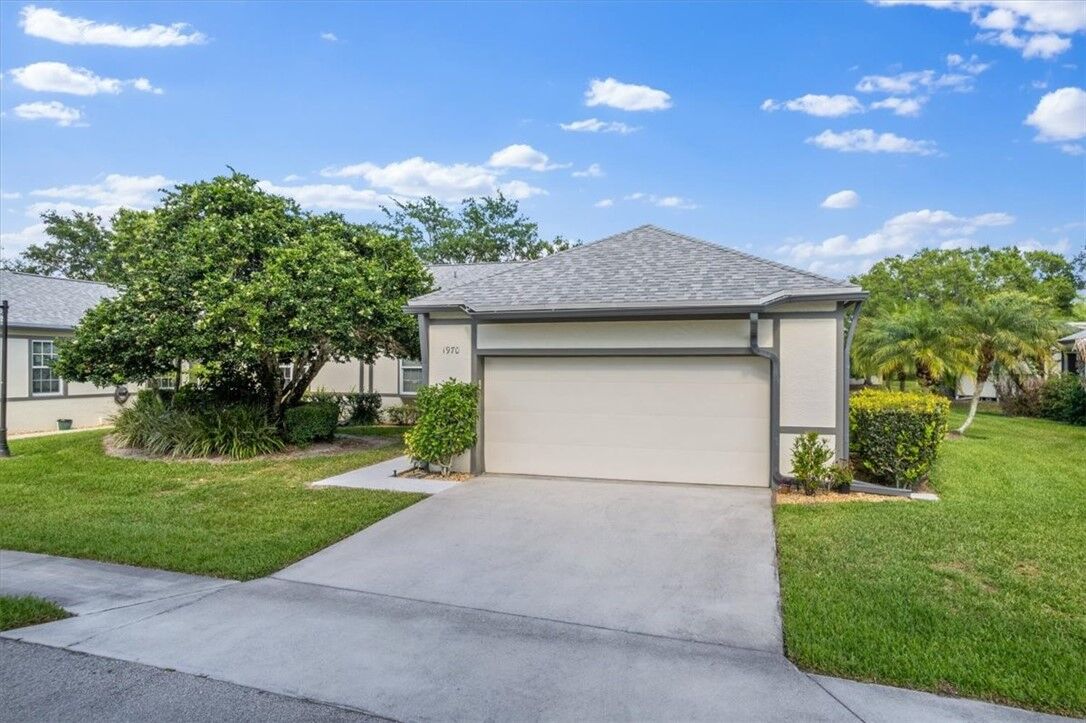 Property Photo:  1970 Westhampton Court  FL 32966 
