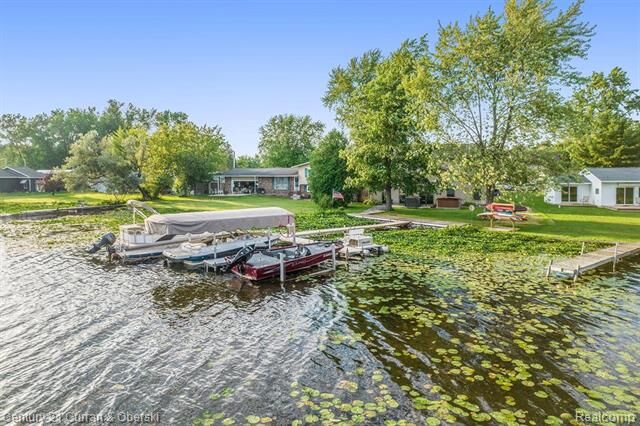 Property Photo:  504 Olcott Lake Drive  MI 49201 