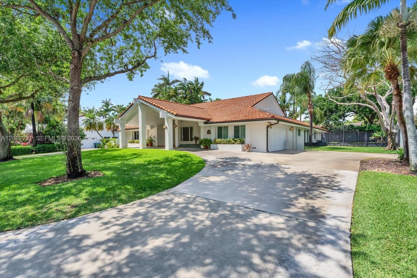 Property Photo:  9941 SW 143rd St  FL 33176 