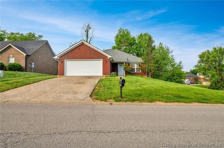 Property Photo: 2304 Brookview Drive IN 47130