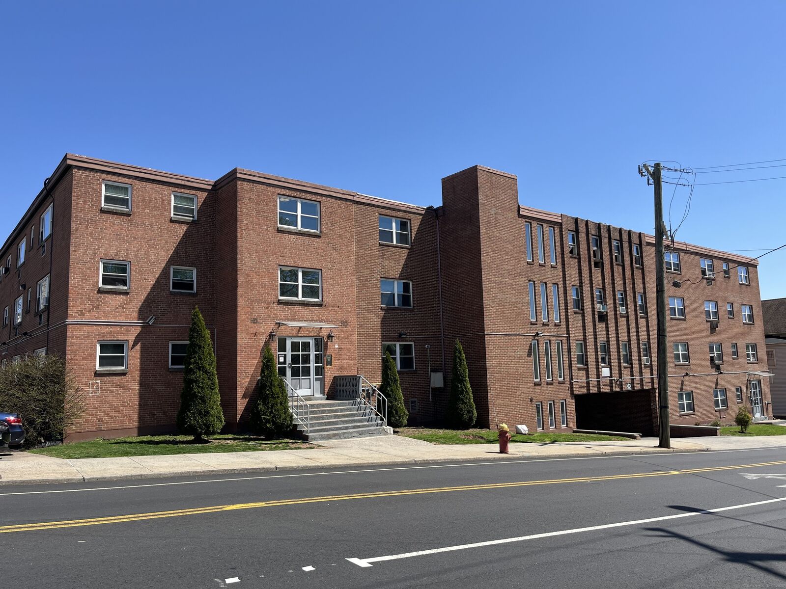 Property Photo:  32 Cook Avenue D27  CT 06451 