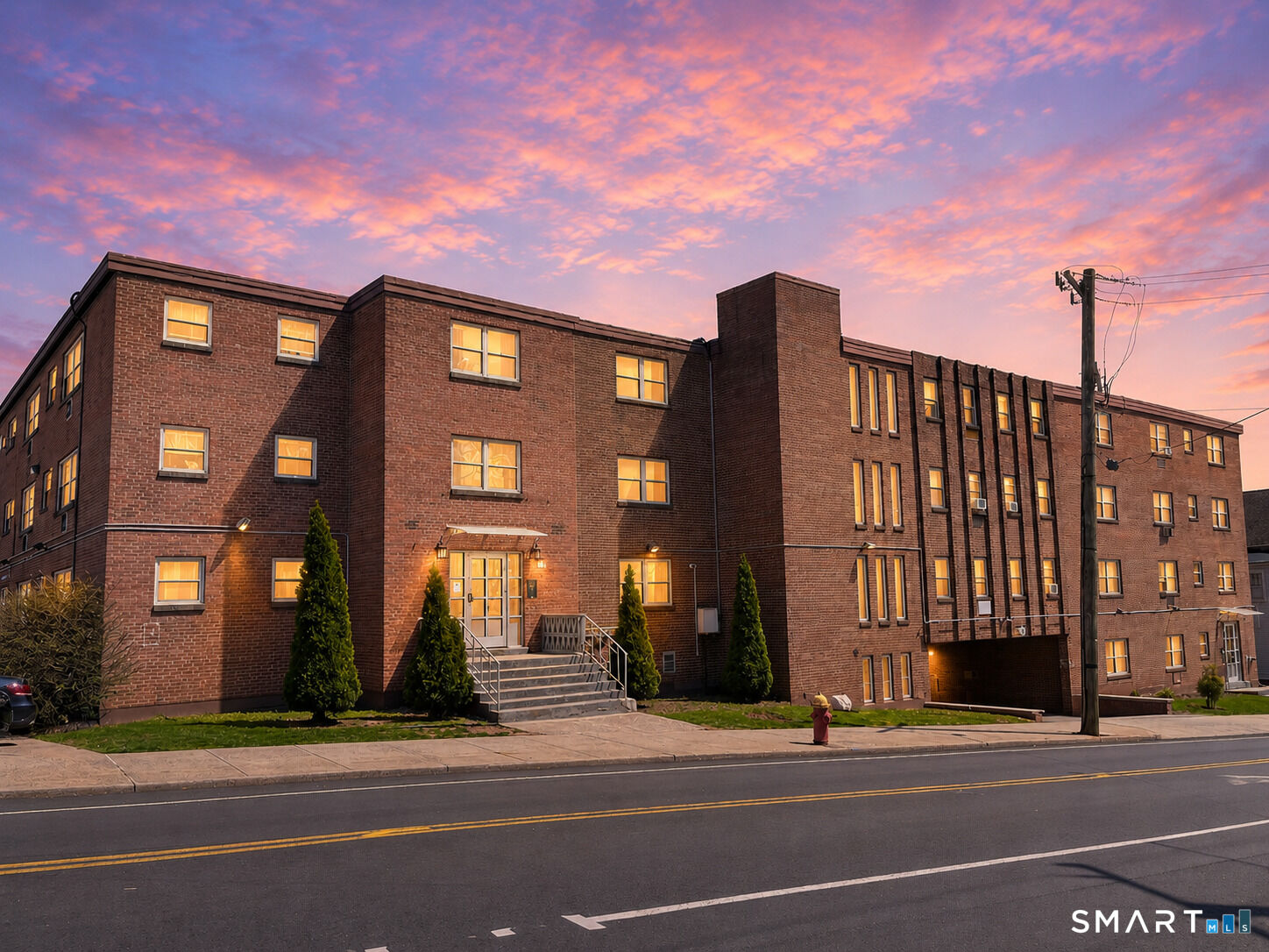 Property Photo:  32 Cook Avenue D27  CT 06451 