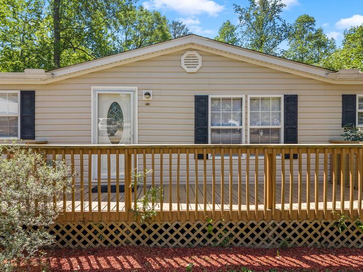 Property Photo:  242 Autumnvale Drive  SC 29349 