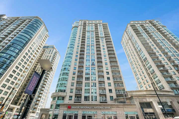 Property Photo: 234 Rideau Street 2404 ON K1N 0A9