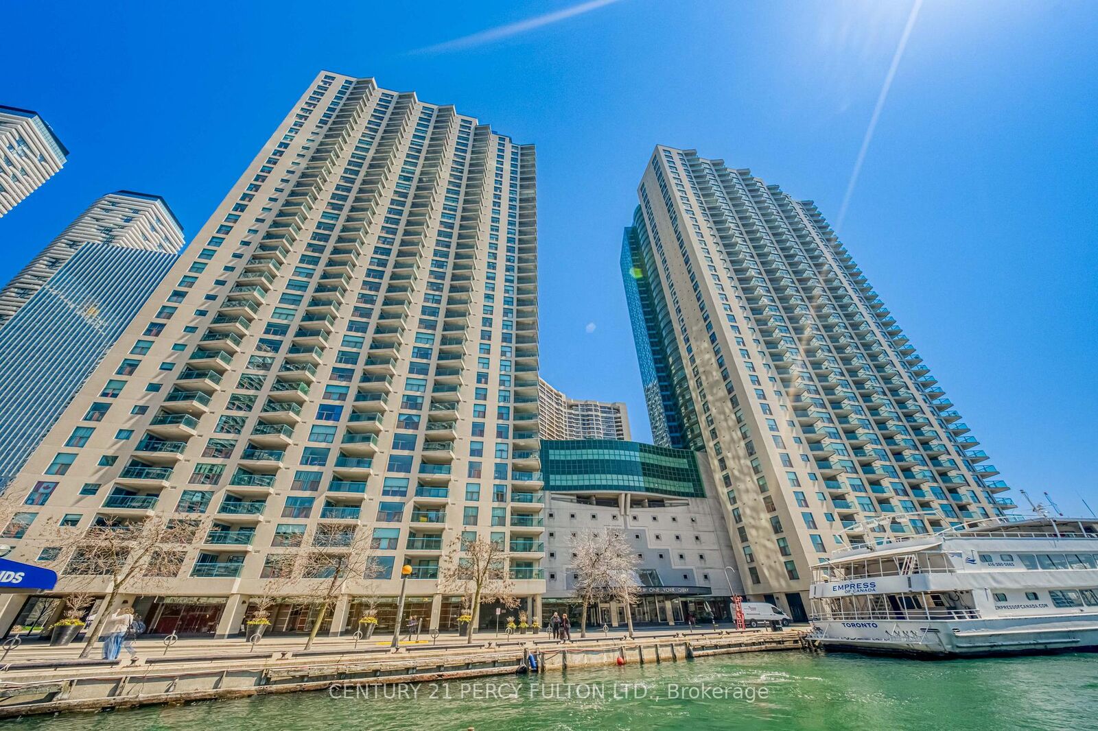 Property Photo: 77 Harbour Square 1508 ON M5J 2S2