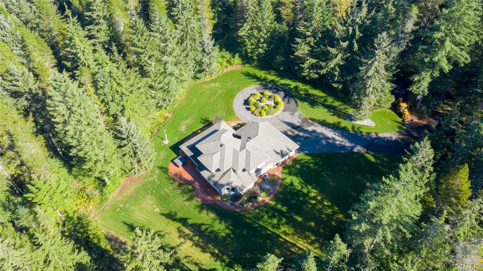 Property Photo: 5165 Duncan Bay Rd BC V9H 1N6