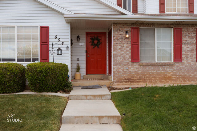 Property Photo:  604 N 1120 E  UT 84660 